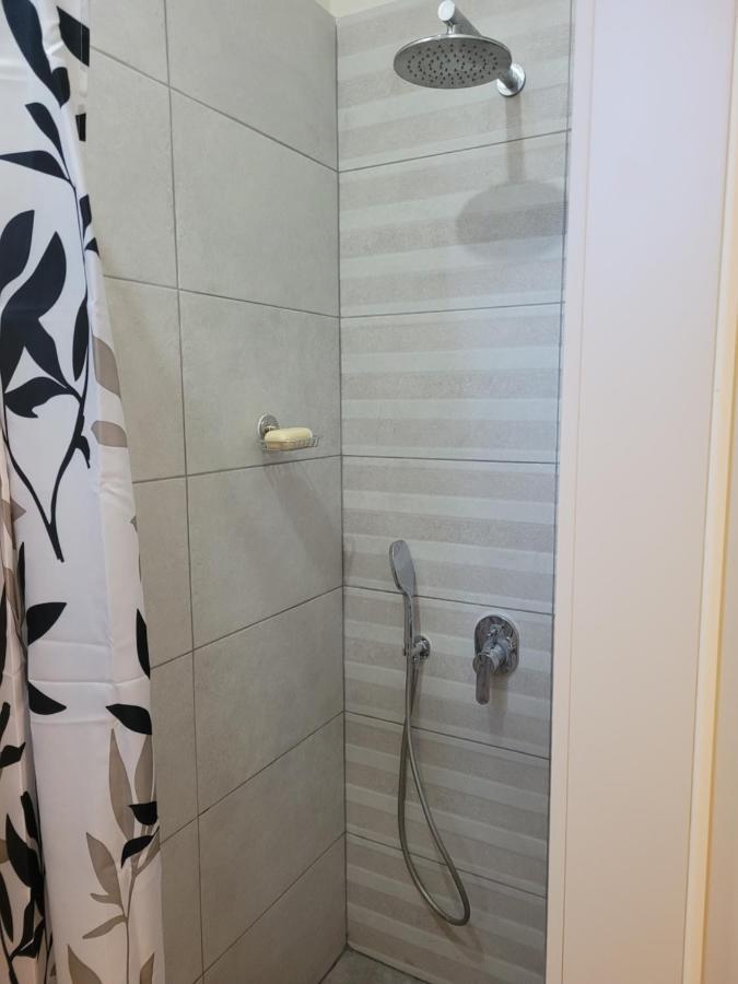 Hotel Charming Modern Country Unit For Rent à Tsor'ah Bet Extérieur photo